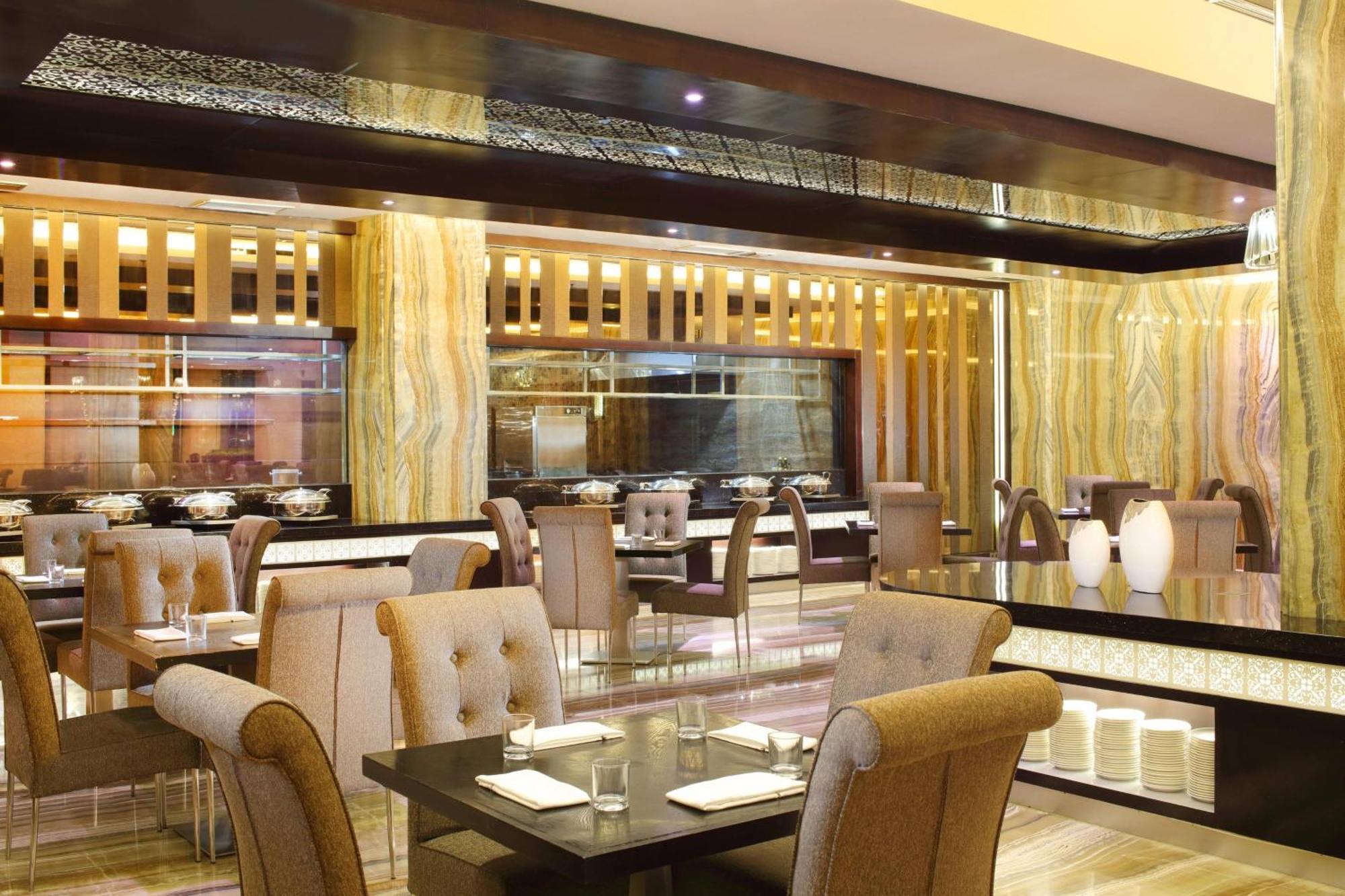 Four Points By Sheraton מדאן מראה חיצוני תמונה