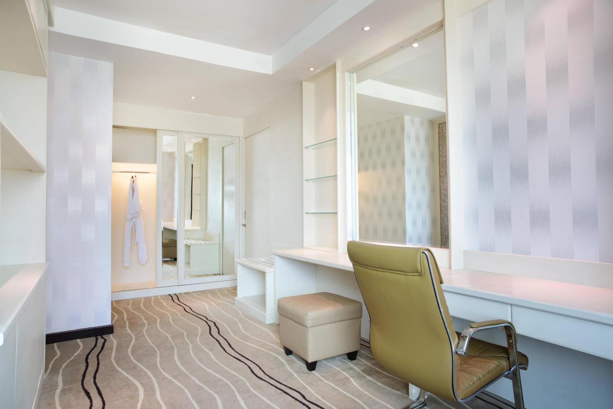 Four Points By Sheraton מדאן מראה חיצוני תמונה