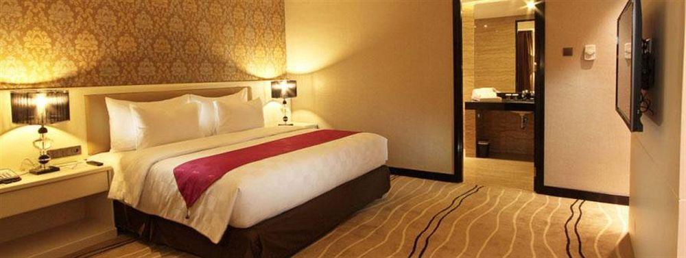 Four Points By Sheraton מדאן מראה חיצוני תמונה